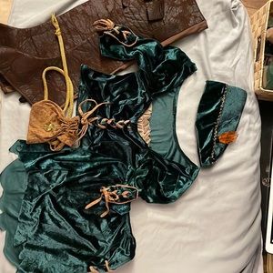 Rubie’s Princess of Thieves women’s costume. Cute and sexy! Size Small.